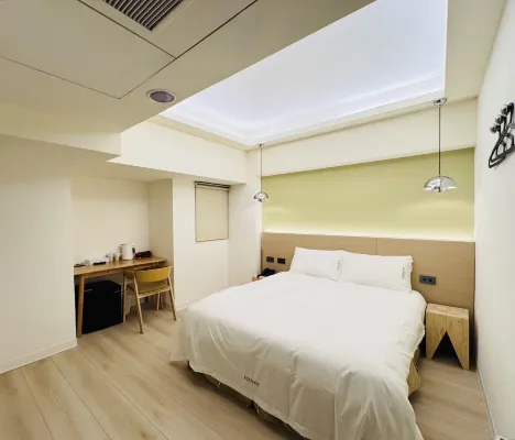 Fooyee Hotel - Taichung Train Station - New
