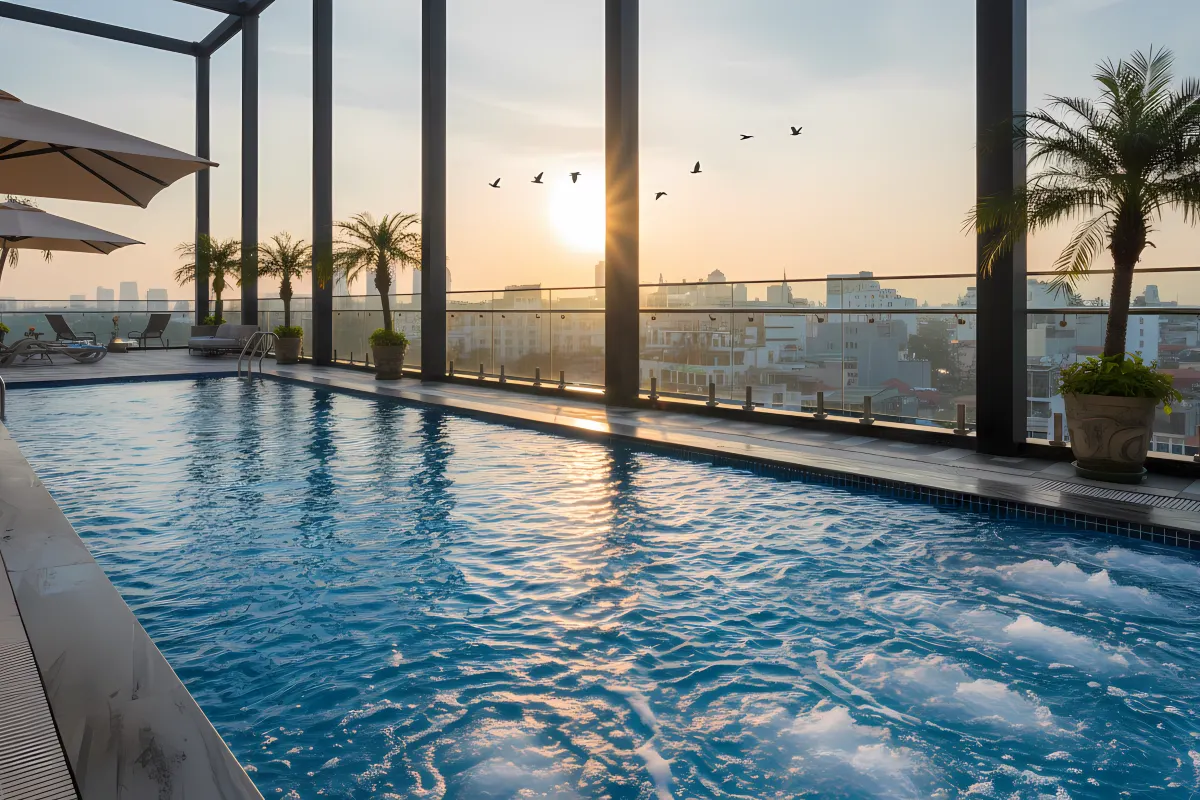 MAY DE VILLE Lakeside Hotel