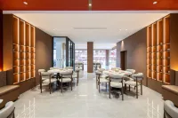 Ji Feng Hotel (Kaifeng Henan University Minglun Campus)