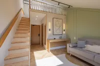 Boutique Hotel Kaznacheyskiy - Airport Shuttle