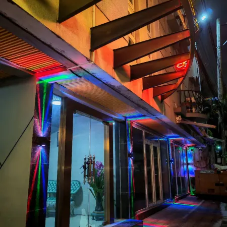 Baoly Clark Residence (New Management)
