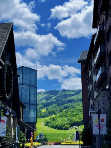 Fenghua Apartment (Jilin Vanke Songhua Lake Resort)