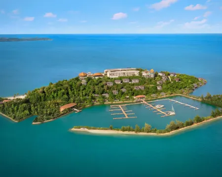 The Westin Nirup Island Resort & Spa Hotels in Sekanak Raya