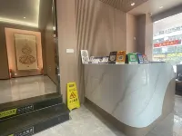 承航飯店公寓（仙湖路地鐵站店） 莲塘附近的飯店