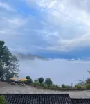 松陽星空下半嶺