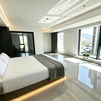 Xining Haizhiyang Hotel (Beichuan Wanda Plaza) Hotels near Beichuan Ice and Snow World