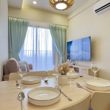 Piccadilly Residence Ipoh - Private Car Park - High Floor with Balcony - 3 Min to Famous Eatries