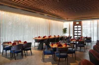 Courtyard by Marriott Bhopal - Romantic