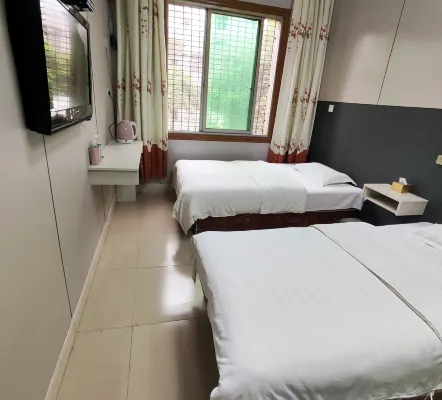 Jiachuan Inn (Jiangbei Passenger Transport Center Baren Square) - 2-Star