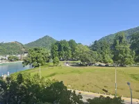 Zhixing Yunjing Business Hotel