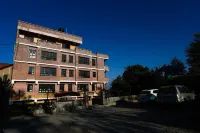 Hotel green valley nagarkot - parking