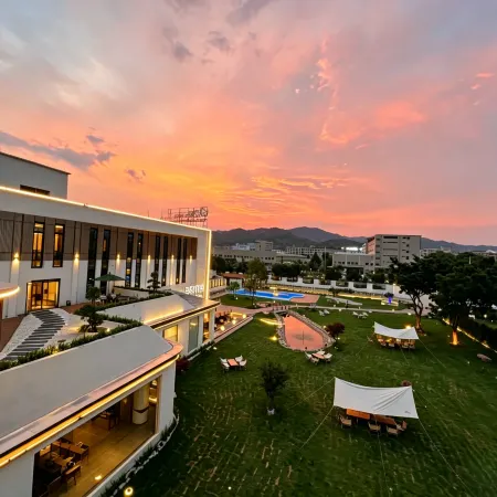 Shaoguan Yijia Homestay (High-speed Railway Station)