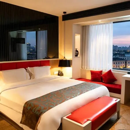 Bingly Hotel (White Feather Road, Xixia, Nanyang)