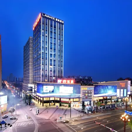 Xingju Homestay (Happy City)