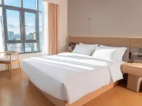 Yunfu Intercontinental Grand Hotel (Shangtawa Road Gerdeng Monastery) Hotels in Ngawa County