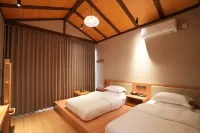 Ludao Songlin Homestay - parking