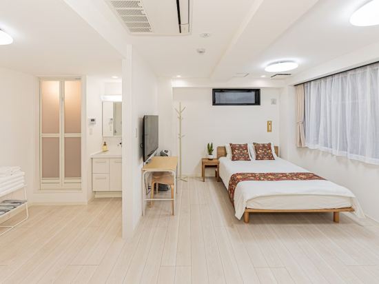 Real Korakuen Apartment Hotel