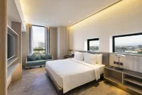VIVERE Hotel, ARTOTEL Curated Gading Serpong Hotels in 