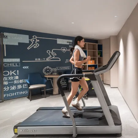 OKDAY Hotel (Yangshuo West Street, The Scenic Gallery, Yangshuo, Guilin)