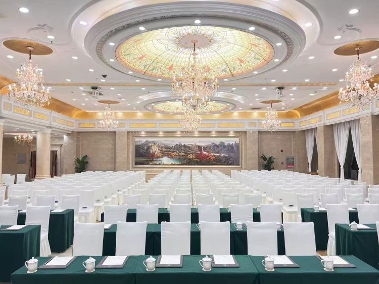 Yunnan Commercial Hotel, Kunming - 2026 Prices & Reviews | Trip.com
