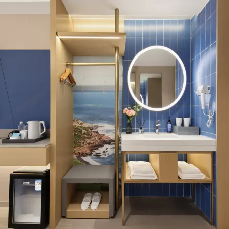 Kyriad Hotel (Fuzhou Pingtan Longwangtou Beach)