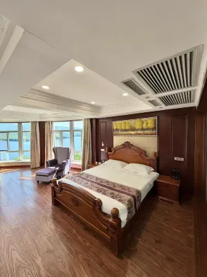 Xicheng Business Hotel
