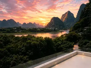 （BO·HUI Hotel Yangshuo West Street Lijiang Branch)