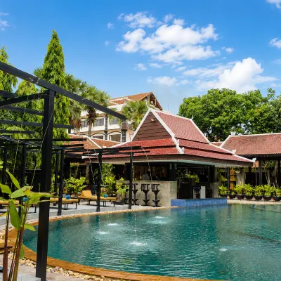 The Heritage Courtyard Hotels near Psa Leu Market