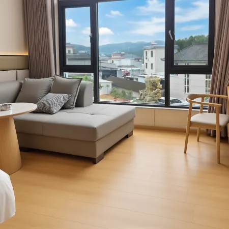 Yongde Yunman Hotel