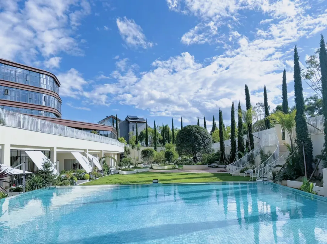 Kunming Shanhaijing Garden · Skandura Hotel - Kunming