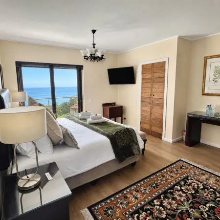 Aqua Terra Boutique Guesthouse - Simon's Town, Cape Town