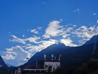 Danba Layagabu Homestay - Mountain view