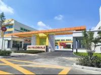 Jinan Tangston Star Designer Hotel (Tangye Shiji Avenue Branch) - Mountain view