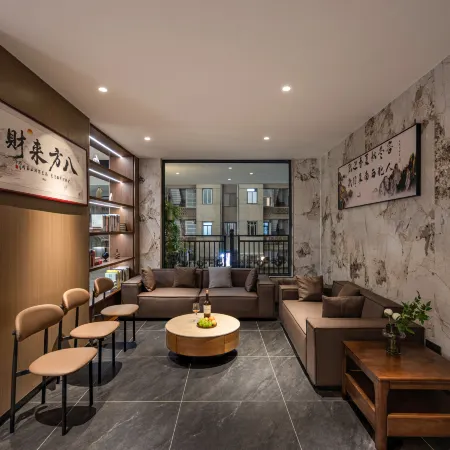 Yangshuo Yueman Jinglu Resort Hotel (West Street Lijiang Branch)