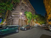 皇后宮酒店 鄰近纳赛尔的酒店
