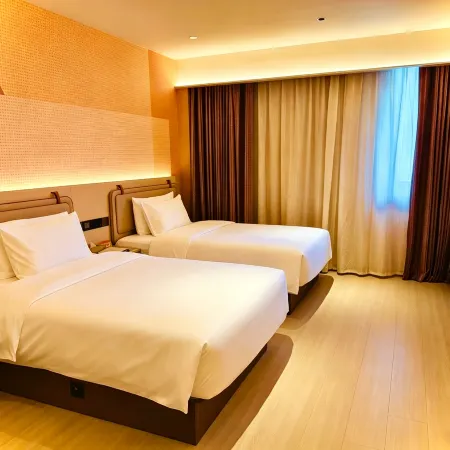 Orange Hotel (Hami Jianguo North Road Huijia Times Hami Shopping Center)