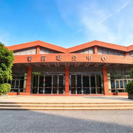 Rhine Hotel