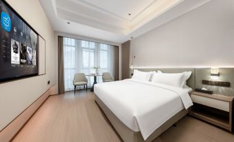 WeiDe Jingjiang Taihe Wuyue Plaza Hotel