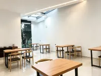 โรงแรมโฟร์ซีซั่นส์ ซีหยุนซาง - ที่มีที่จอดรถ