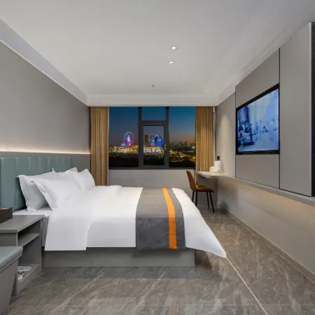 Huaji Hotel (Changzhou Jiangnan Global Harbor)