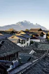 Island Breeze LUXE · Chinese‑Aesthetic Designer View Inn (Shuhe Ancient Town) - วิวภูเขา