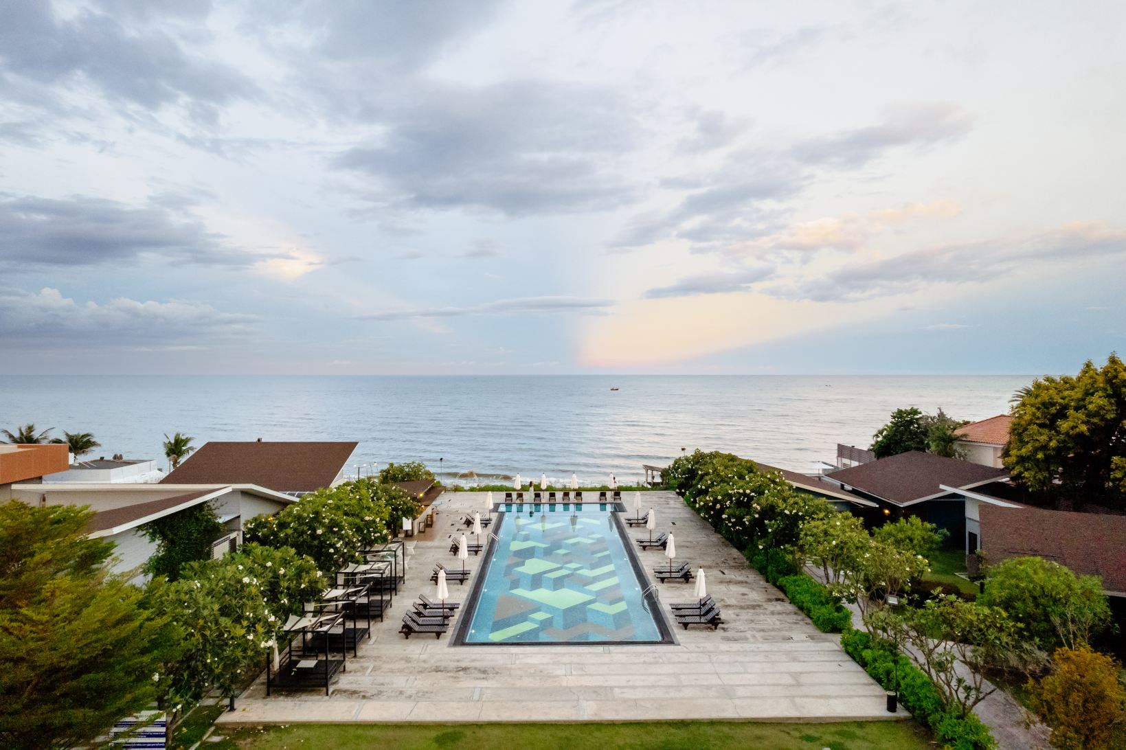 Coral Tree Villa Huahin Hotels in Cha-am