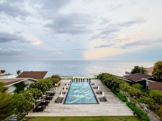Coral Tree Villa Hua Hin คอรัลทรี วิลล่า หัวหิน