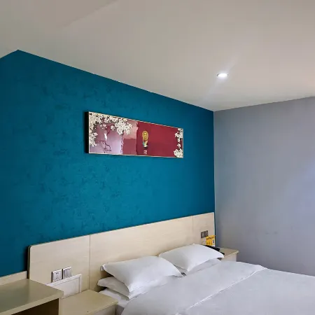 Zhouzhi Jiahua Business Hotel