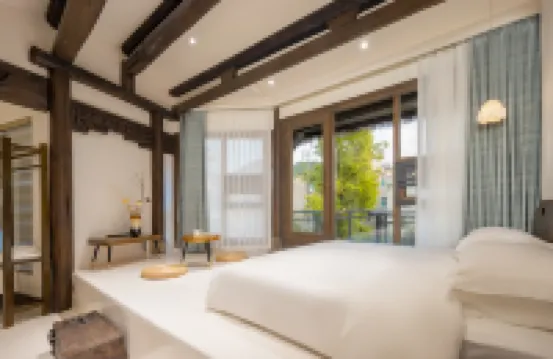 フローラル ラックス·橫店心邸民宿（影視城秦王宮夢幻谷）