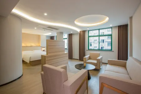 Borrman Hotel (Jinhua Yiwu International Business City)