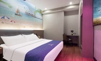 Changsha Zhirun Hotel