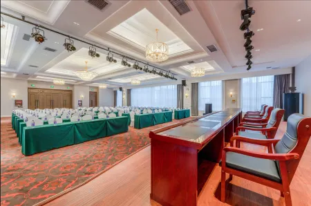 Jindu International Hotel Отели рядом со станцией Taigu West Railway Station