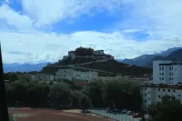 Lawei International Hotel Potala Palace