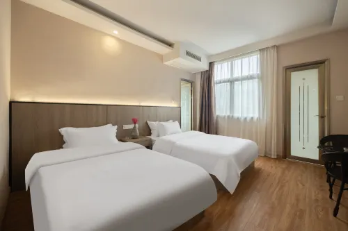 Jishou Weekend Hotel